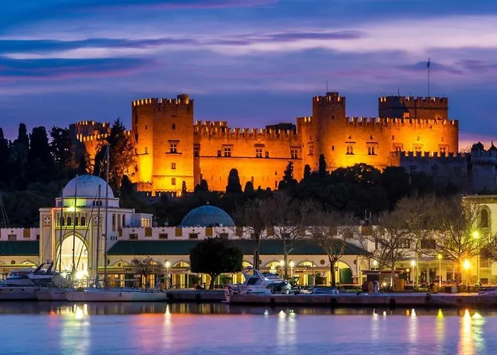 Old Town Maisonette *