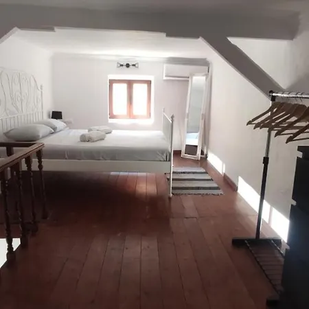 Nyaraló Old Town Maisonette