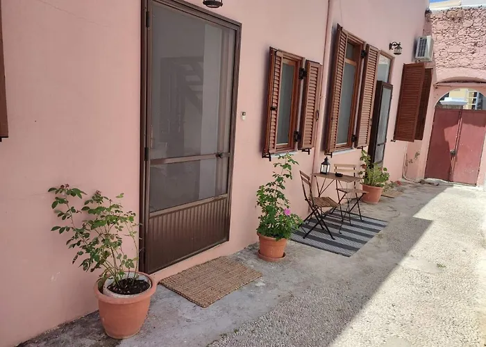 Old Town Maisonette بيت للعطل *